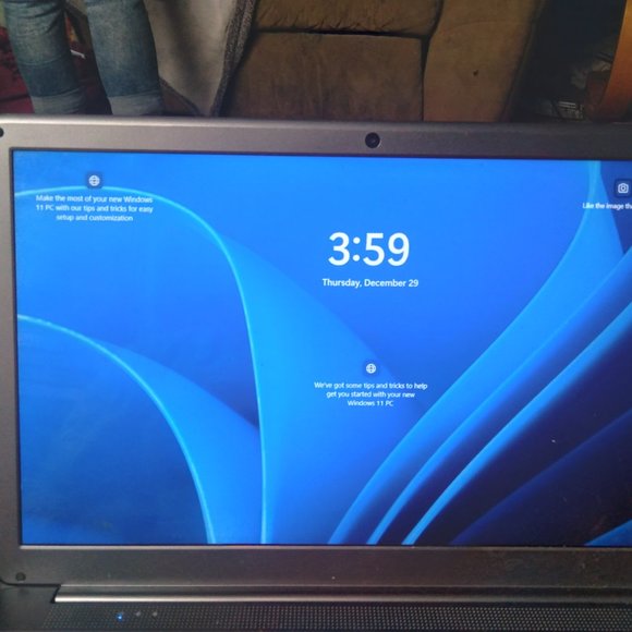 Gateway Windows 11th Gen laptop w/ carrying case and wireless mouse - Picture 6 of 6